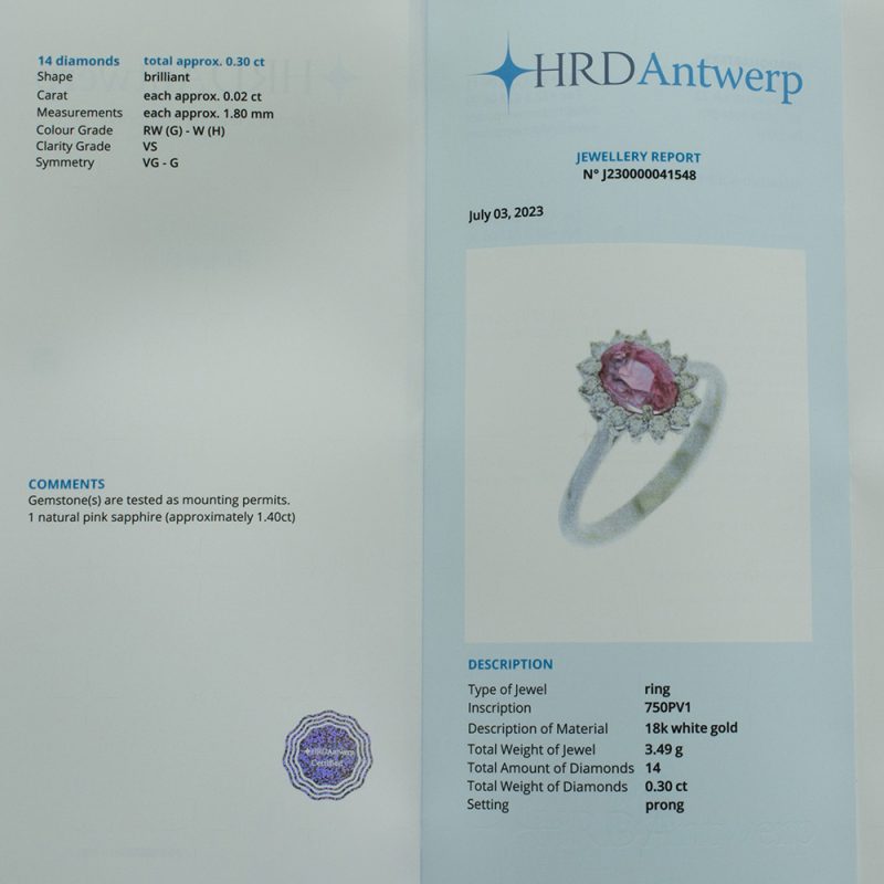 Anillo de oro blanco 18k con zafiro rosa de 1,40ct. y 0,30 ct. de diamantes con informe de joyería HRD.-Adamas Ibérica.