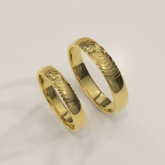 Prototipo de alianzas de boda realizadas a medida.