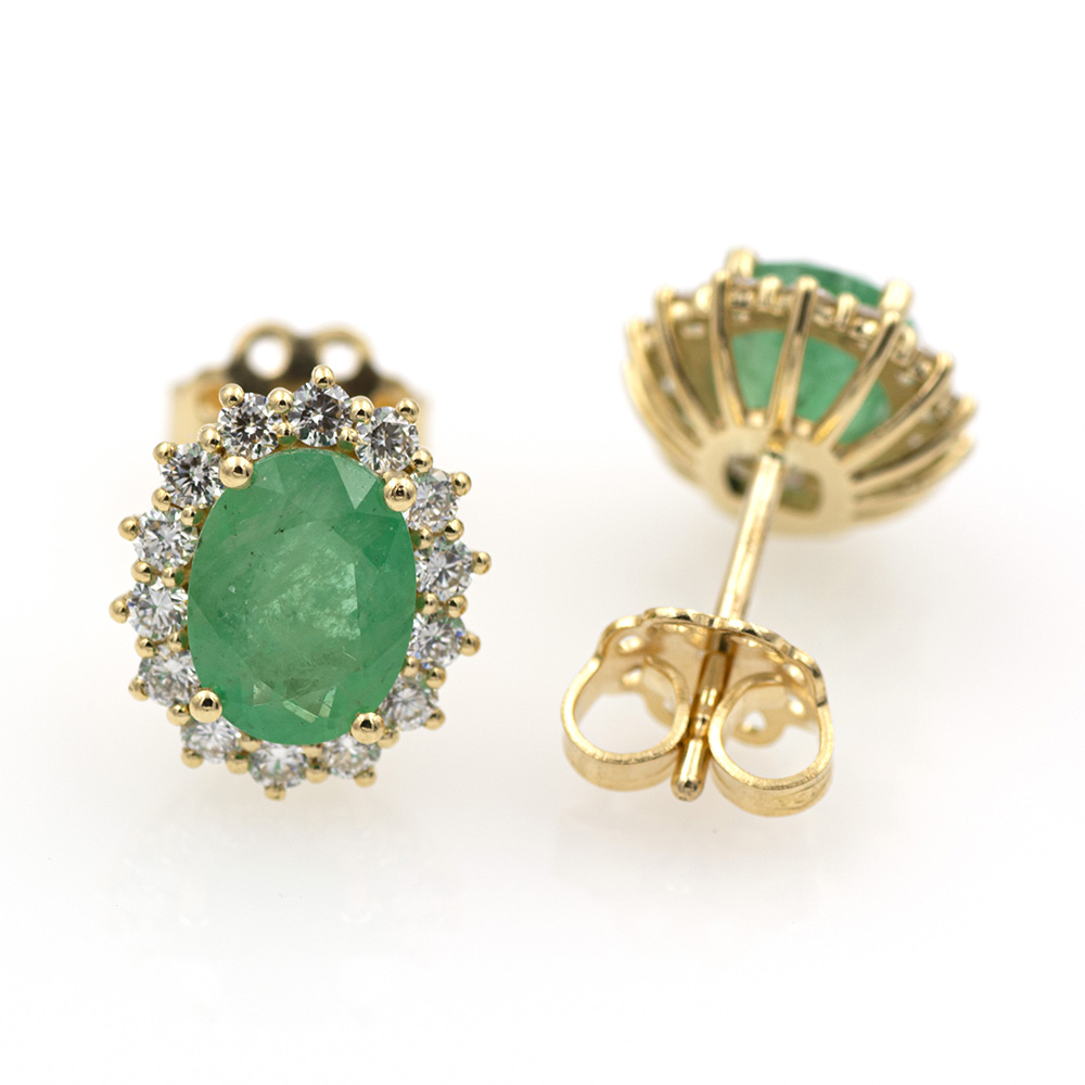Pendientes rosetón de oro amarillo 750 con esmeralda y diamantes naturales.
